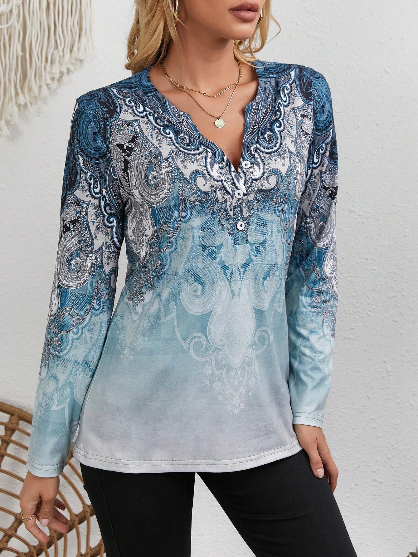 Vintage Fashion - Blusa Feminina Estilo Étnico: Estampa Vintage,