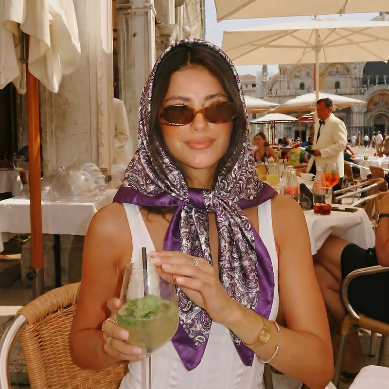 Vintage Fashion Hijab - Lenço Quadrado de Cetim Vintage Boho