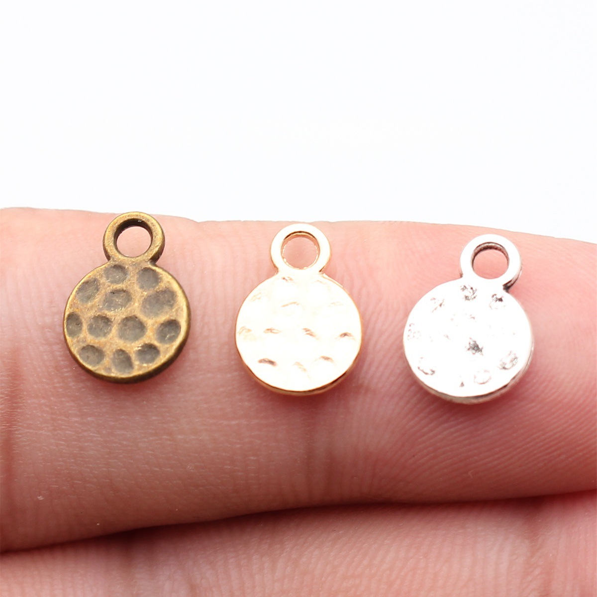 Vintage Urban Fashion - WYSIWYG 40 peças 11x8mm 3 Cores: