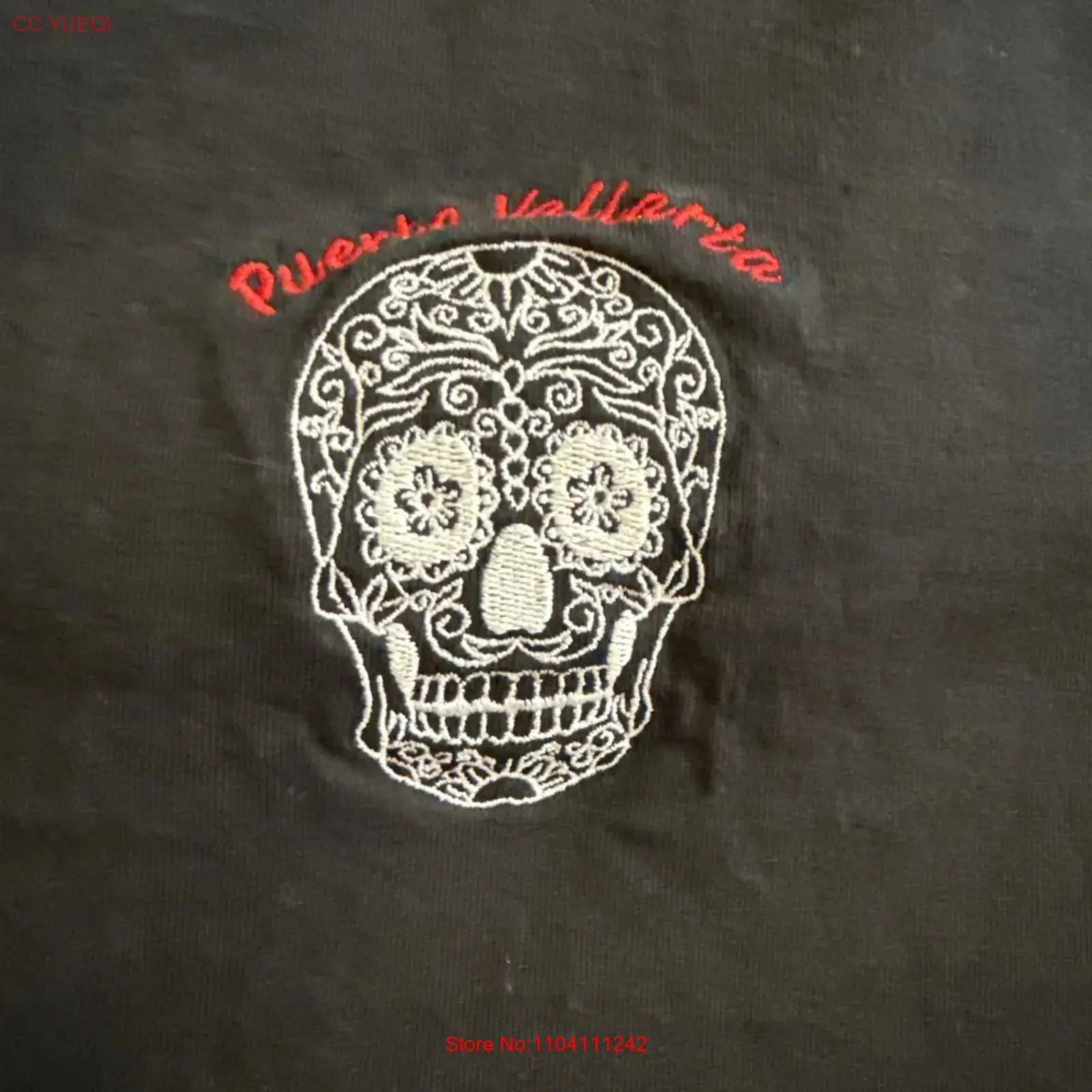 Vintage Fashion Knitwear - Camiseta Preta Dia de los Muertos