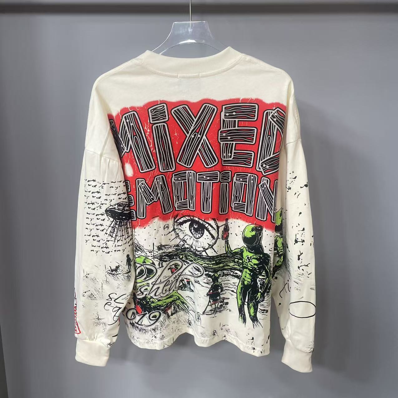 Camiseta de Manga Longa MIXED- - Vintage Fashion Streetwear avaliação e preço