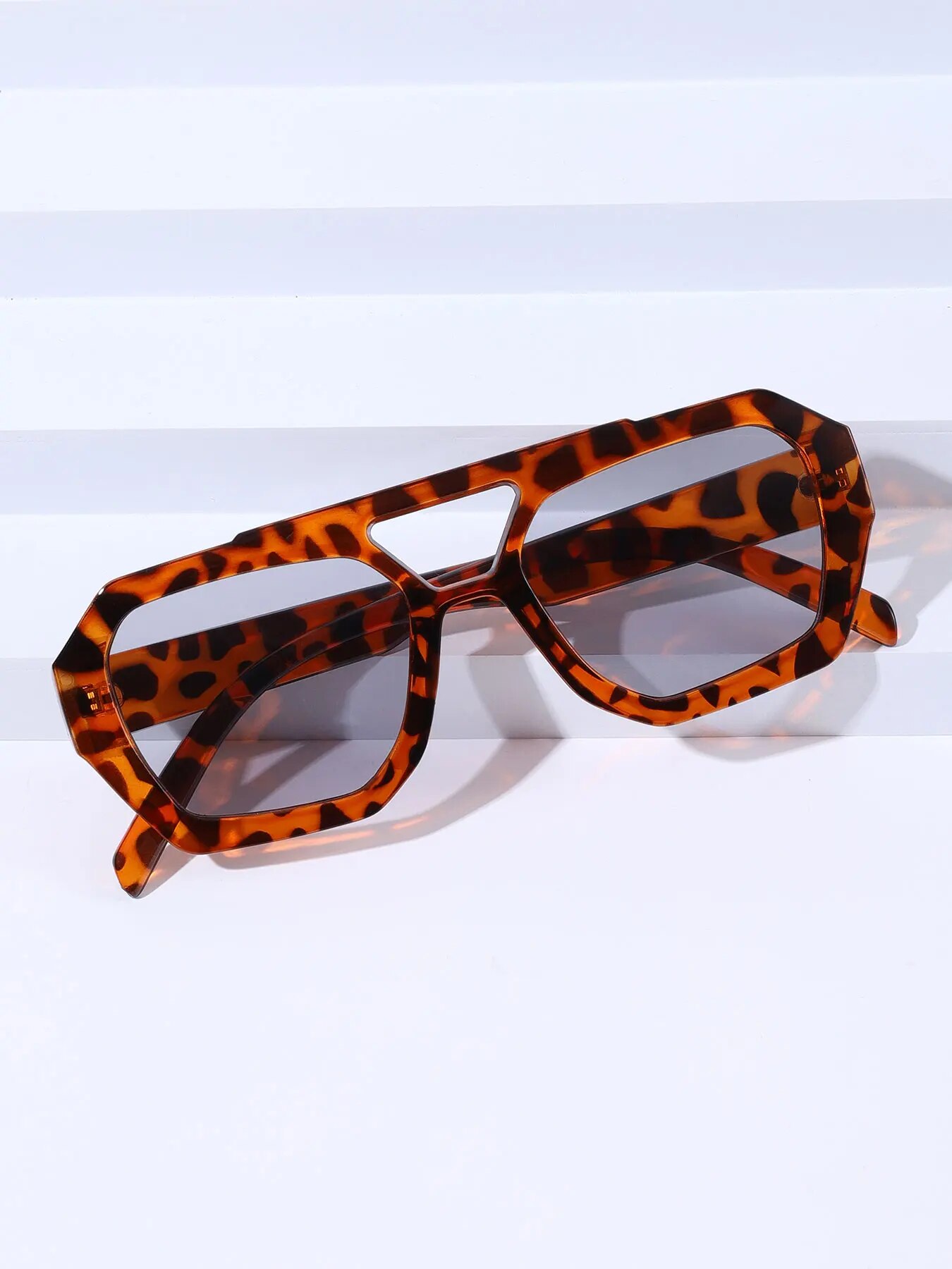 Óculos de Sol Vintage Quadrado - Vintage Fashion Brands avaliação e preço