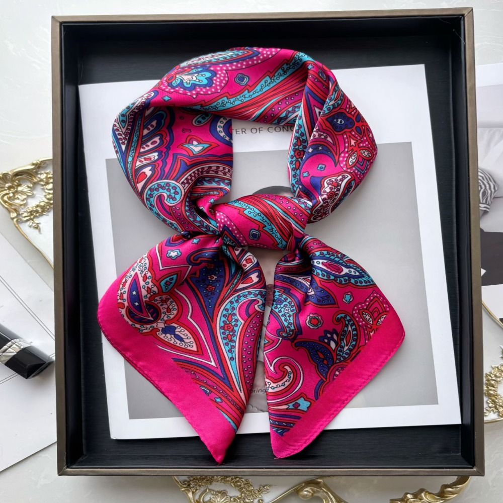 Novo Lenço Quadrado de Luxo co - Vintage Fashion Hijab avaliação e preço