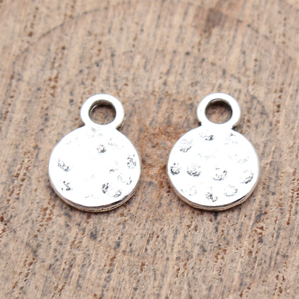 WYSIWYG 40 peças 11x8mm 3 Core - Vintage Urban Fashion avaliação e preço