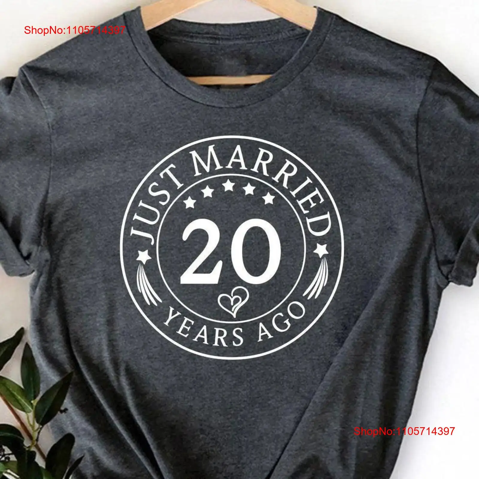 Camiseta Just Married para Esp - Vintage Fashion Hub avaliação e preço
