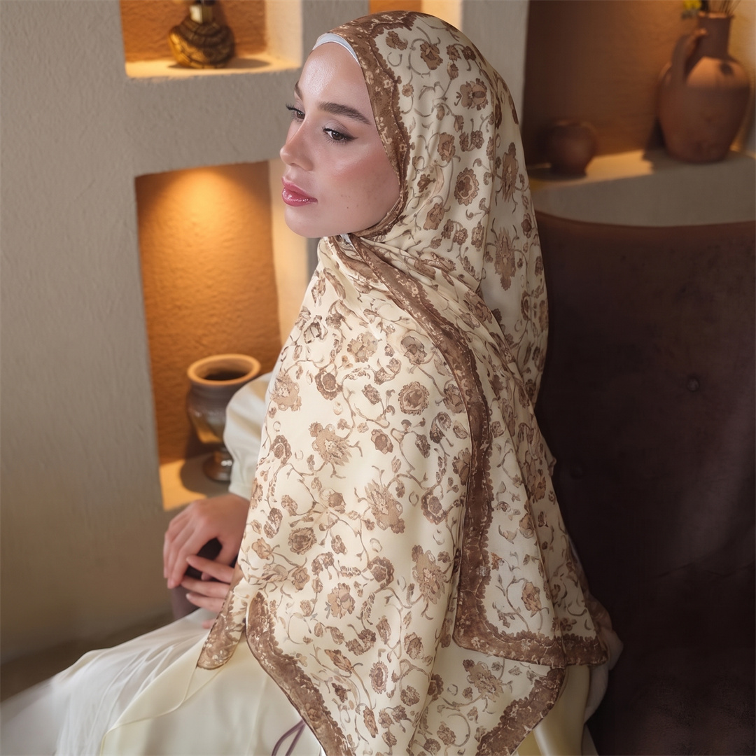 Hijab Vintage com Estampa Flor - Vintage Fashion Hijab avaliação e preço