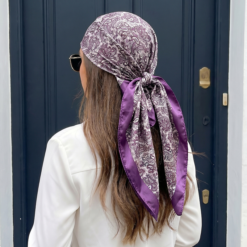 Lenço Quadrado de Cetim Luxuos - Vintage Fashion Hijab avaliação e preço